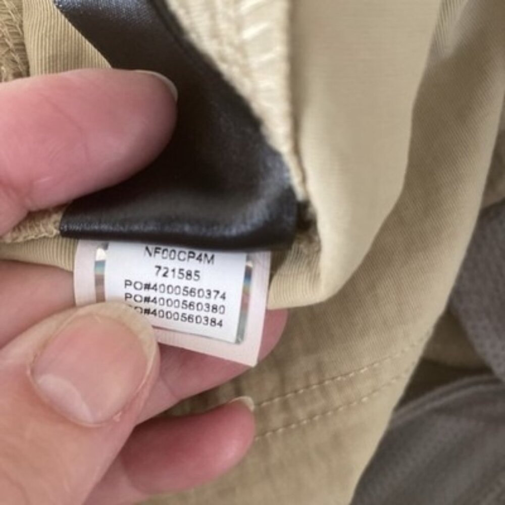 The North Face Convertible Cargo Hiking Belted Pants Tan Size 32 Inseam 31 - Picture 12 of 16